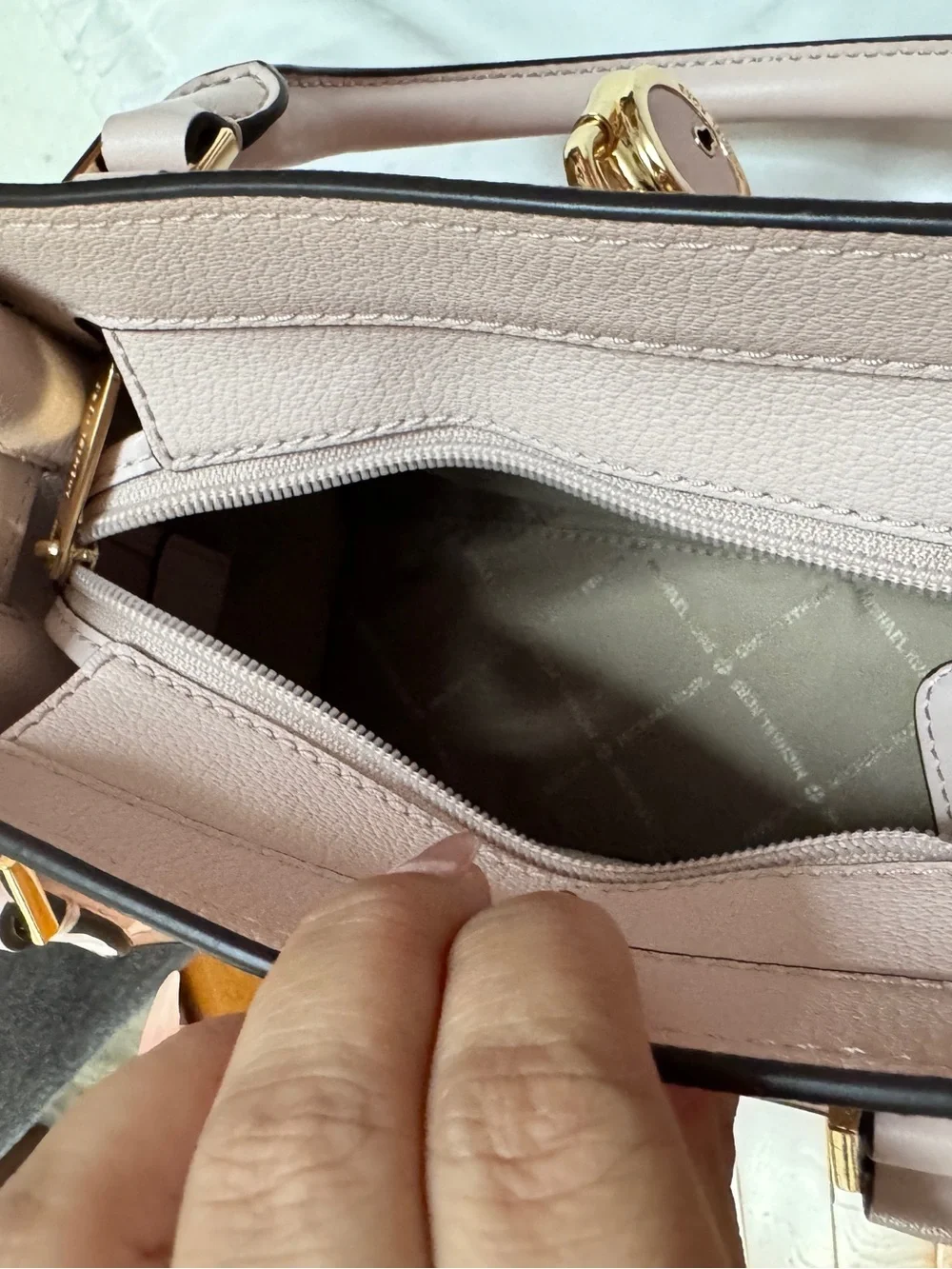 PRE-OWNED MK Hamilton Small Satchel Shoulder Crossbody Bag Powder Blush